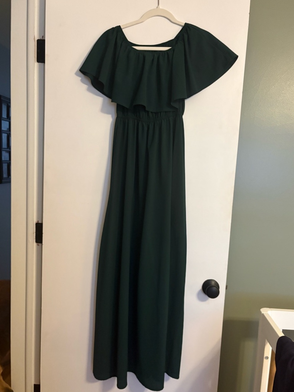 Off-Shoulder Forest Green Maxi Dress with Side Slit - Picture 3 of 5
